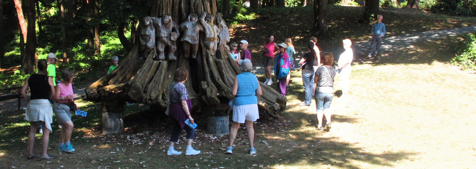 Public Art, Conversation and a Sunny Stroll